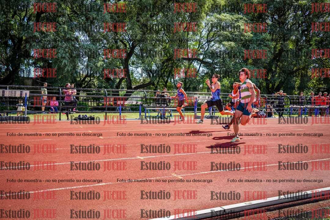 Fotos de los 100 m llanos de varones
