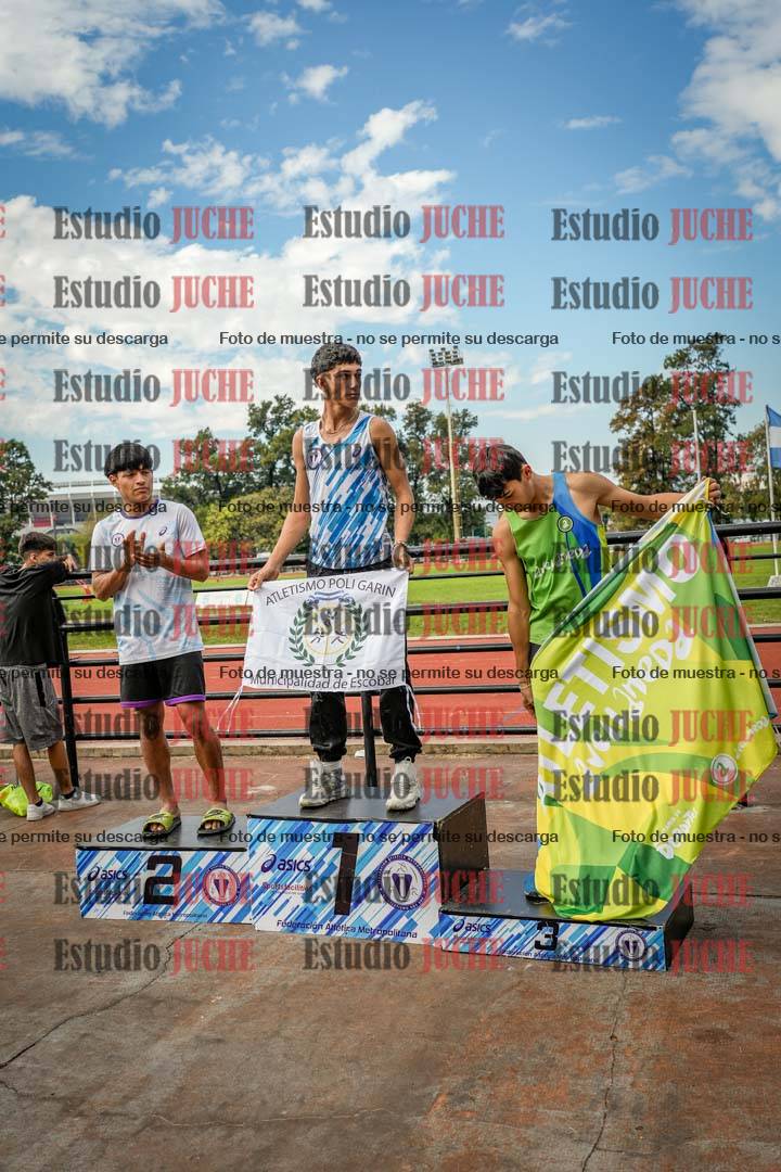 Fotos de algunos podios y extras