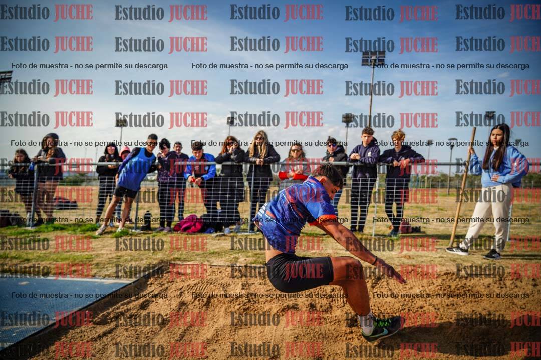 Fotos del salto triple de varones