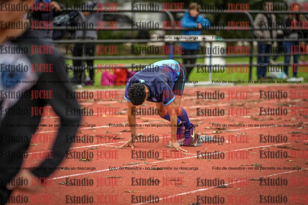 Fotos de los 200 m llanos de varones