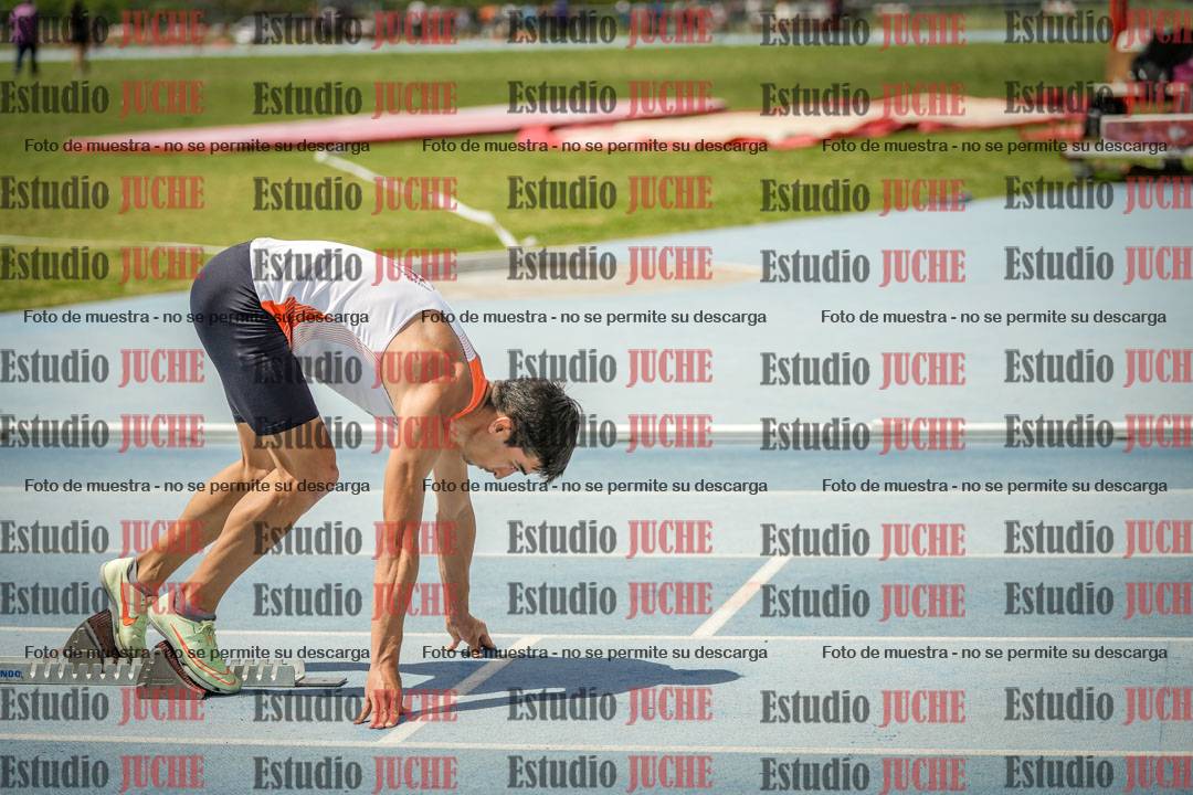 Fotos de los 400 m llanos de varones