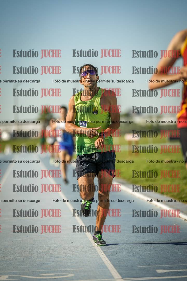 Fotos de los 1500 m llanos de varones