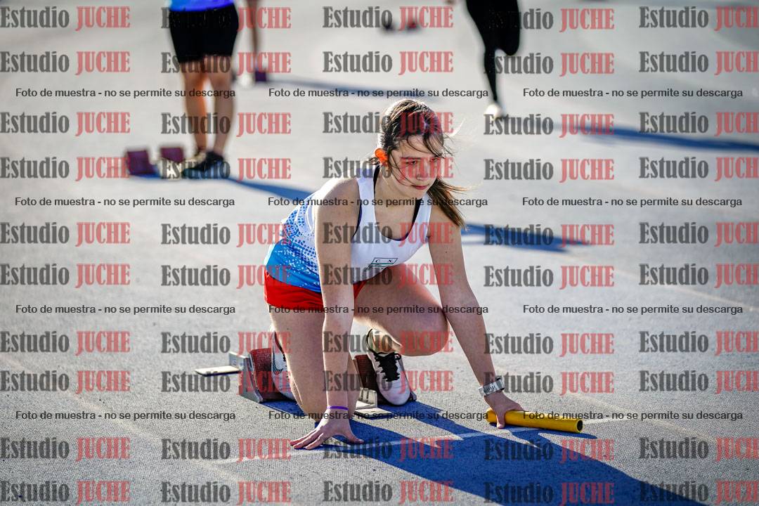 Fotos de las postas 5x80 m de mujeres