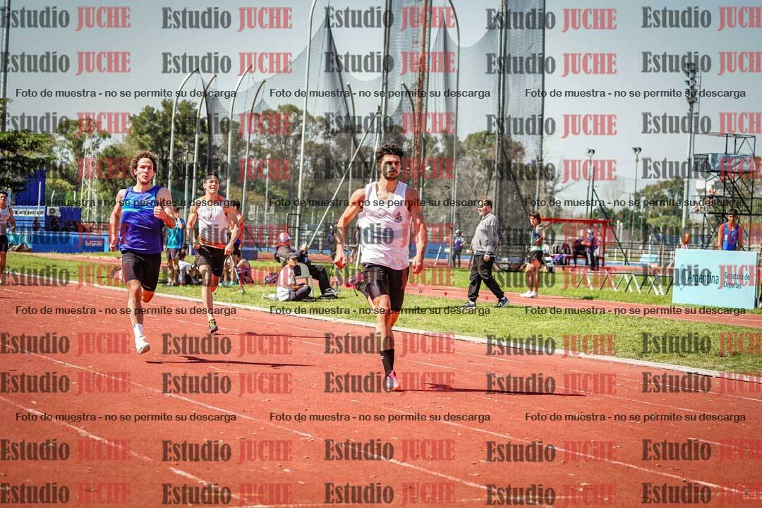 Fotos de los 400 m llanos de varones