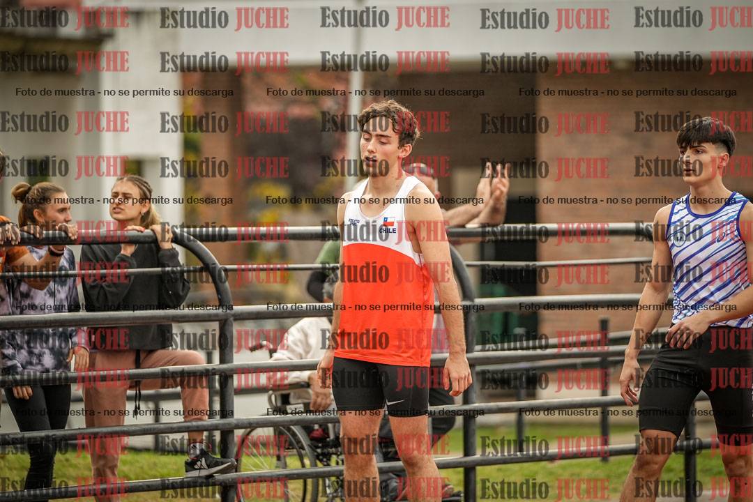 Fotos de los 100 m llanos de varones - FINAL