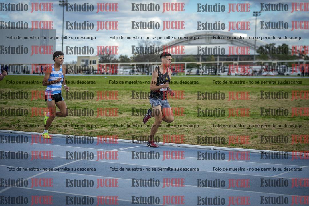 Fotos de los 5000 m llanos de varones