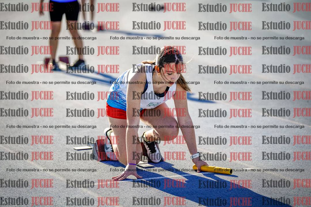 Fotos de las postas 5x80 m de mujeres