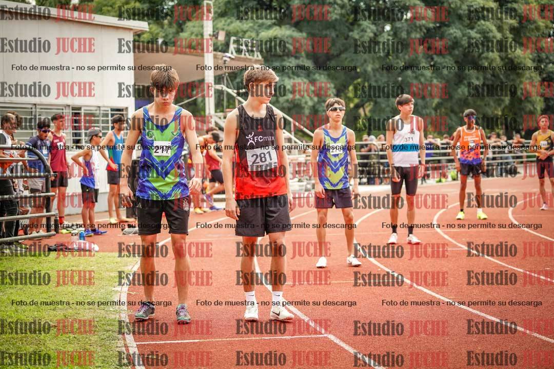 Fotos de los 800 m llanos de varones