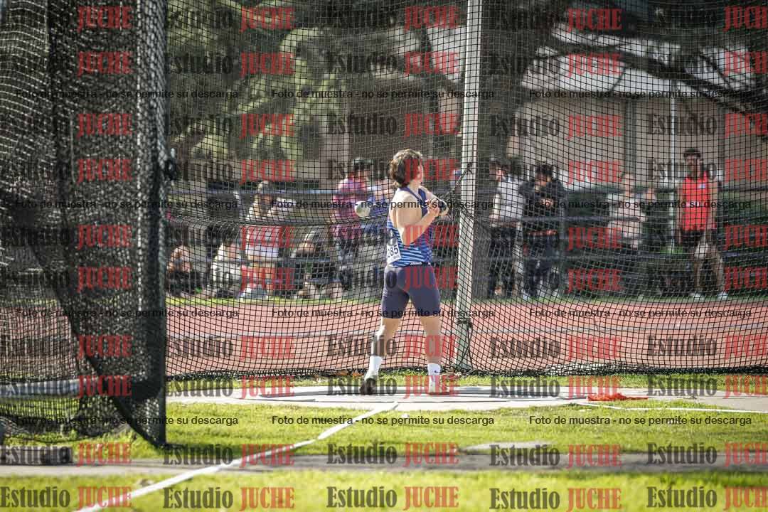 Fotos del lanzamiento de martillo de varones