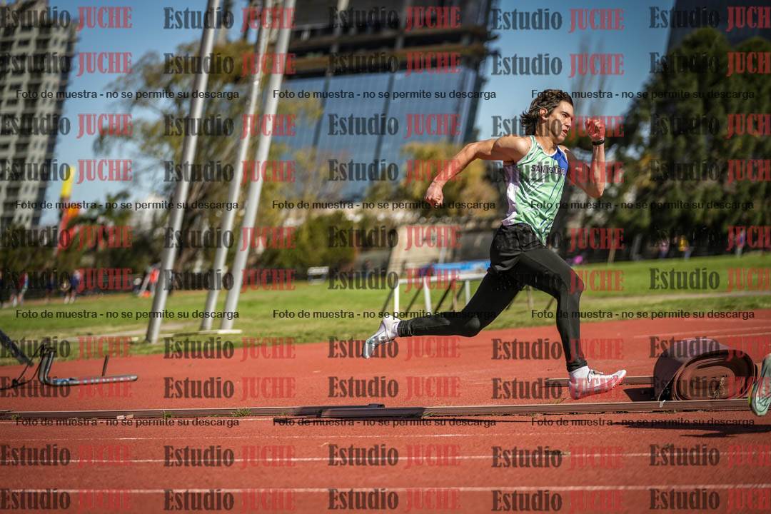 Fotos de los 200 m llanos de varones