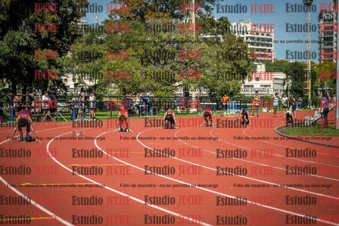 Fotos de los 200 m llanos de varones