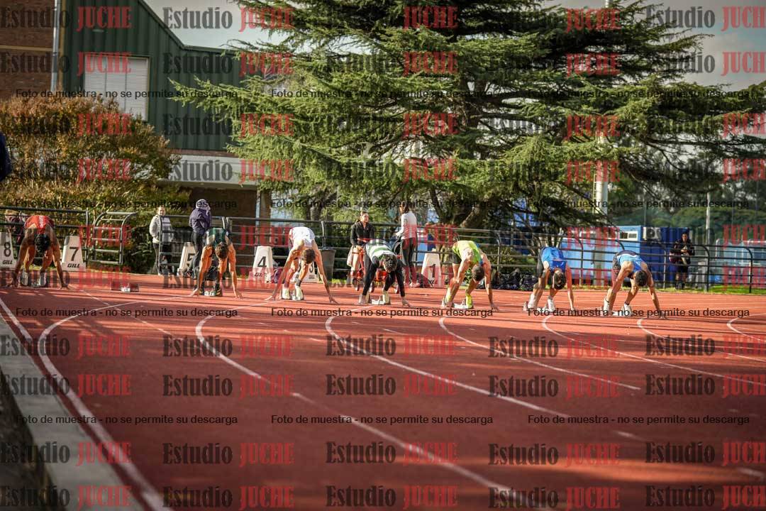 Fotos de los 100 m llanos de varones - FINAL