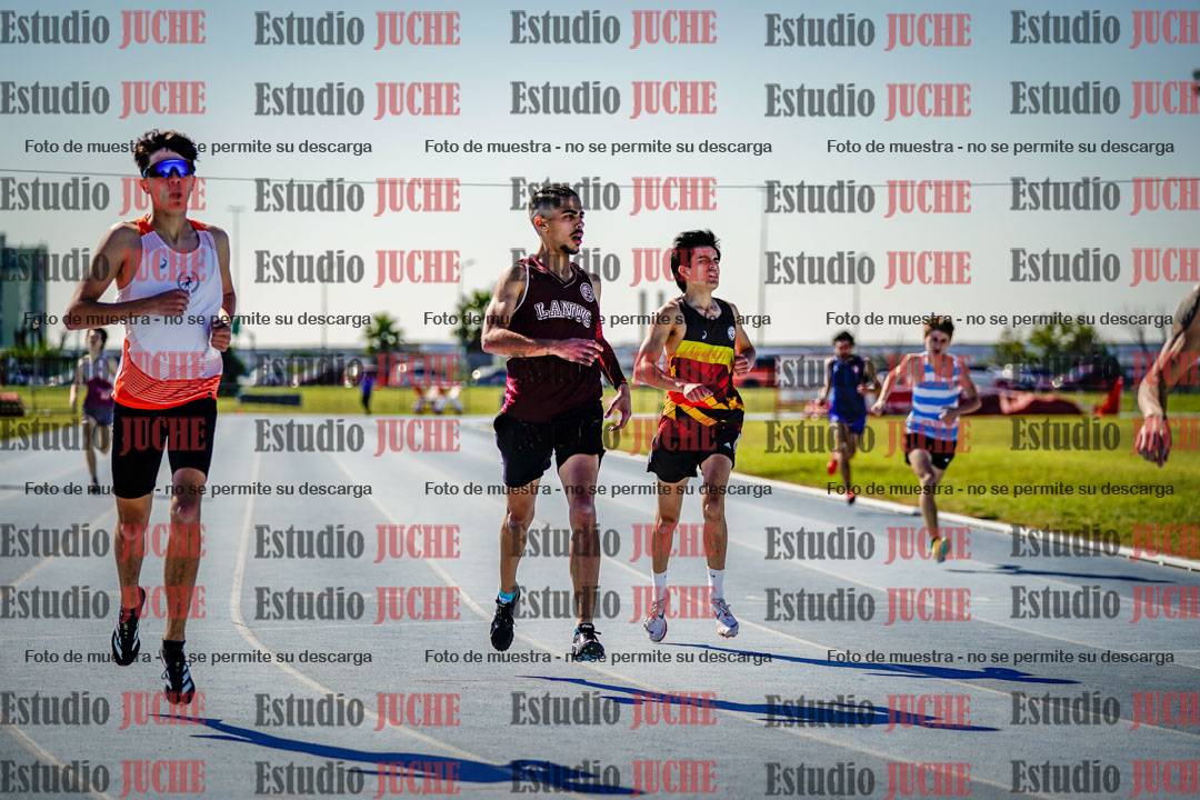 Fotos de los 400 m llanos de varones