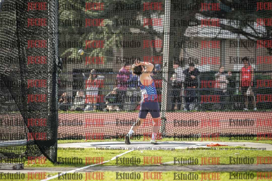 Fotos del lanzamiento de martillo de varones