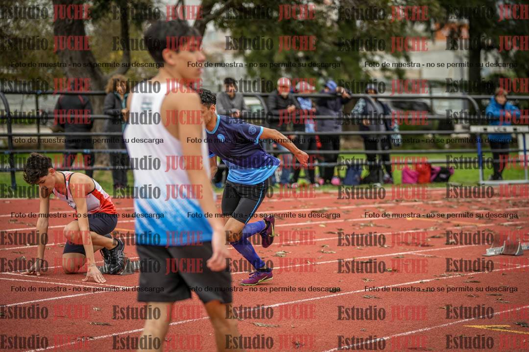 Fotos de los 200 m llanos de varones