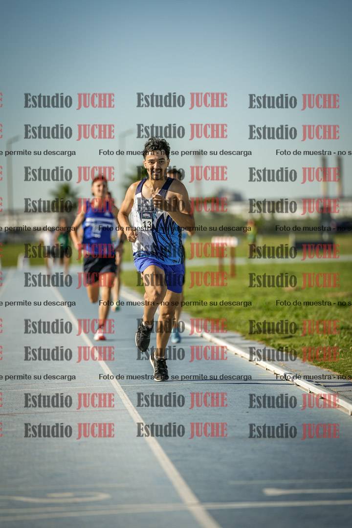 Fotos de los 1500 m llanos de varones
