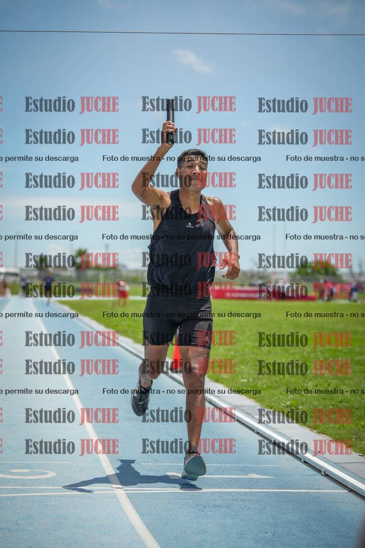 Fotos de las llegadas de los relevos 20' para running teams - serie 2