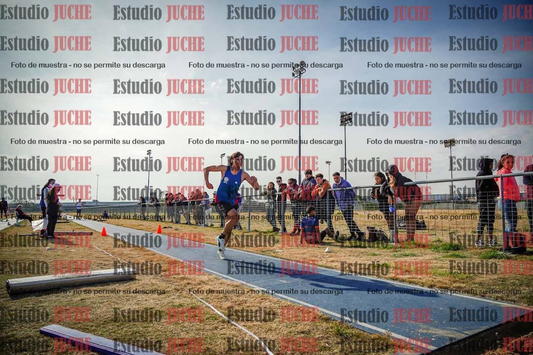 Fotos del salto triple de varones