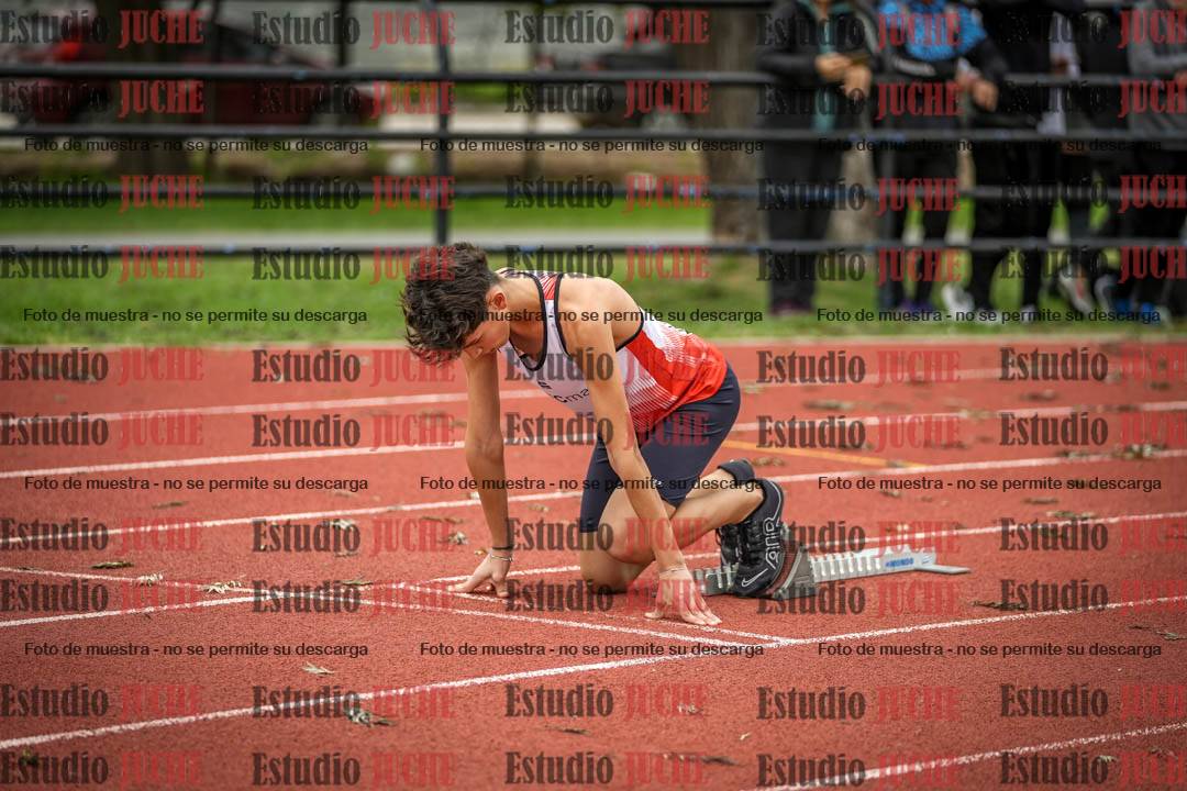 Fotos de los 200 m llanos de varones