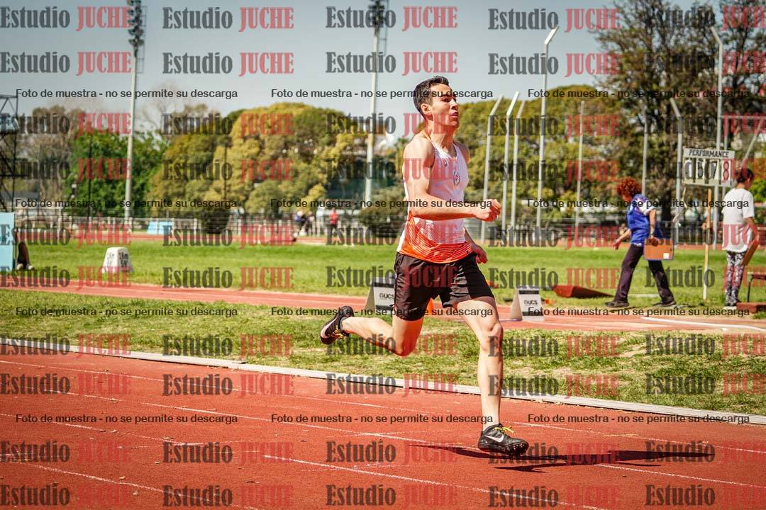 Fotos de los 400 m llanos de varones