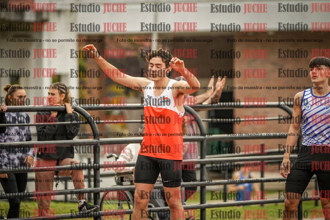 Fotos de los 100 m llanos de varones - FINAL
