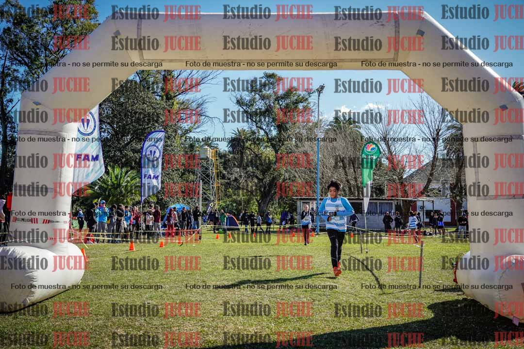 Fotos de la llegada del cross de 1500 m