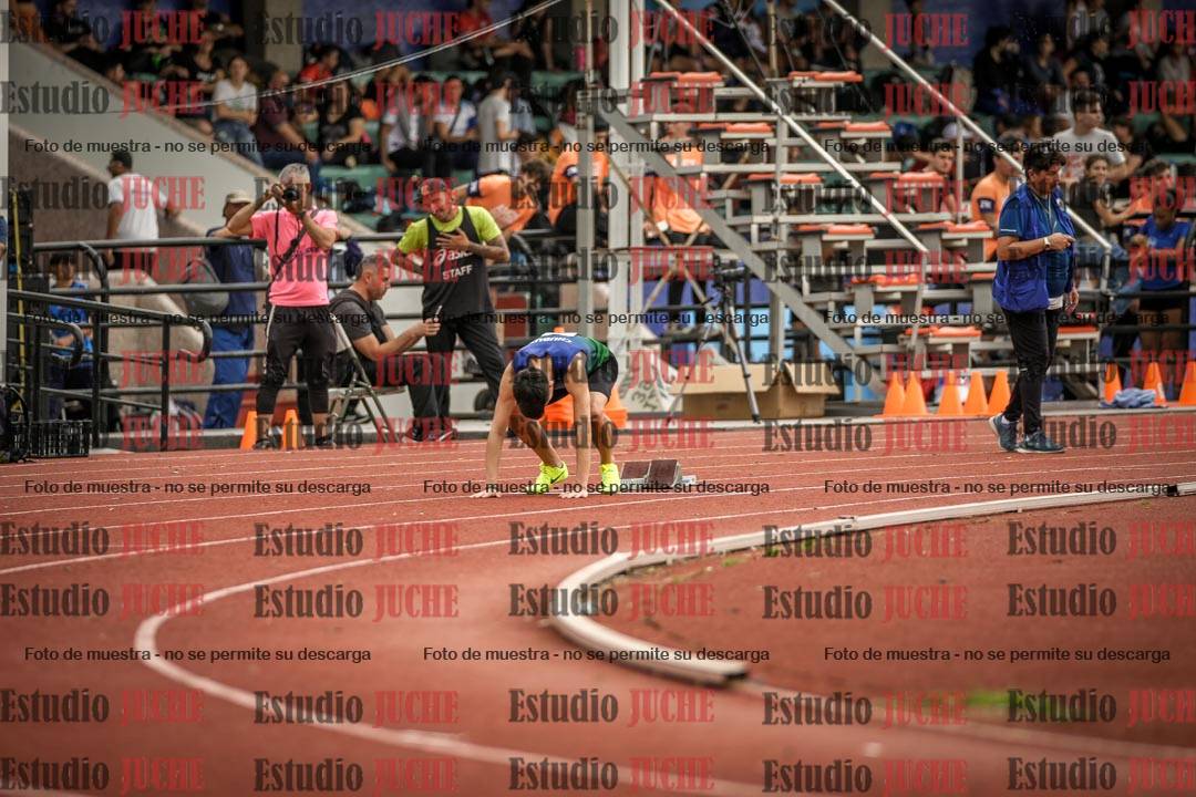 Fotos de los 400 m llanos de varones - FINAL