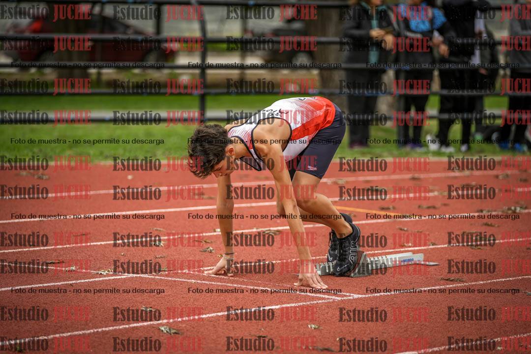 Fotos de los 200 m llanos de varones