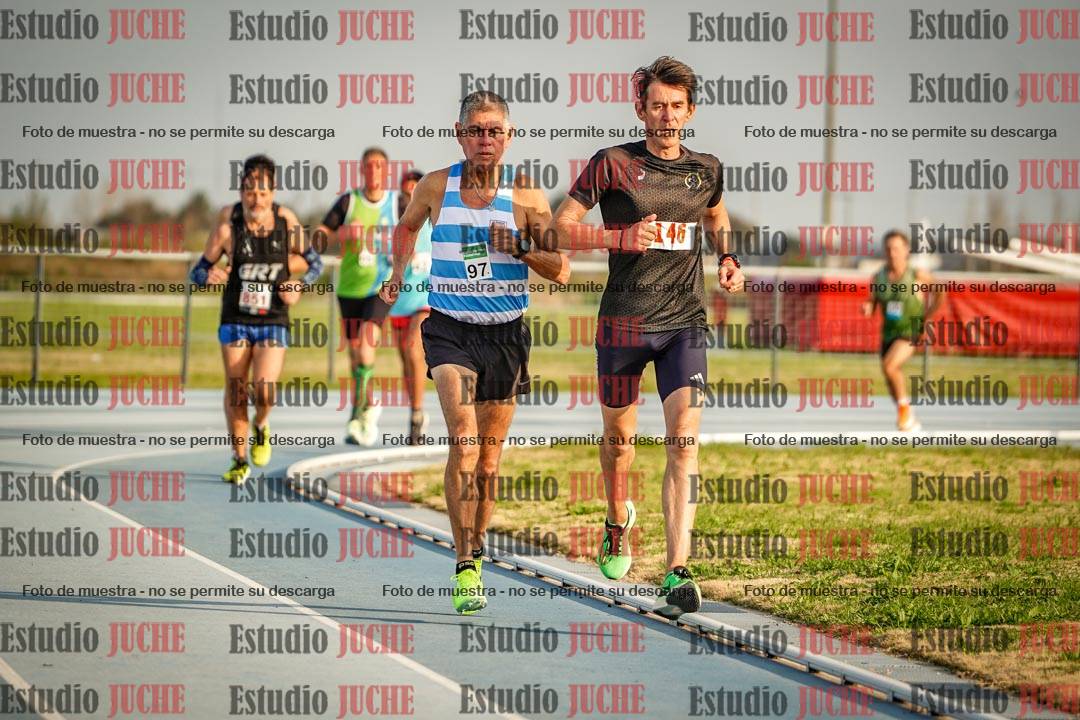 Fotos de los 3000 m llanos de varones