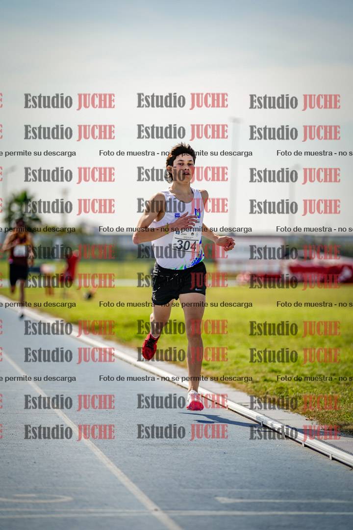 Fotos de los 3000 m llanos de varones