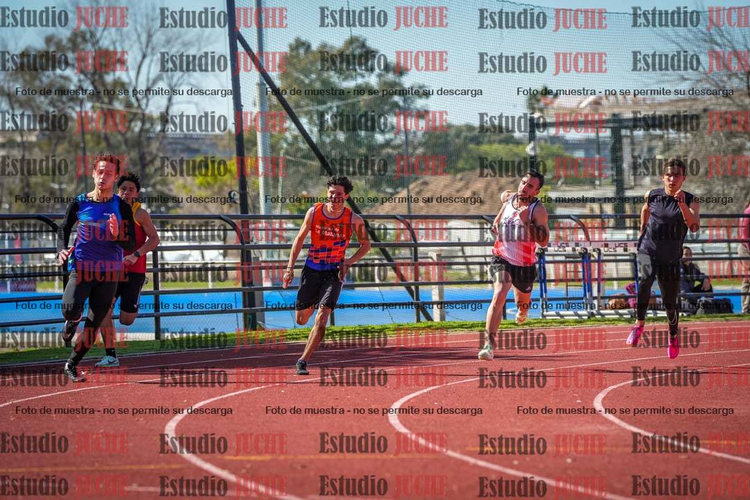 Fotos de los 200 m llanos de varones