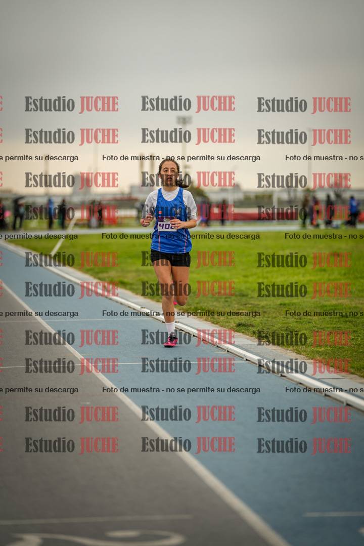 Fotos de los 2000 m llanos de mujeres U14 y U17 - varones U14