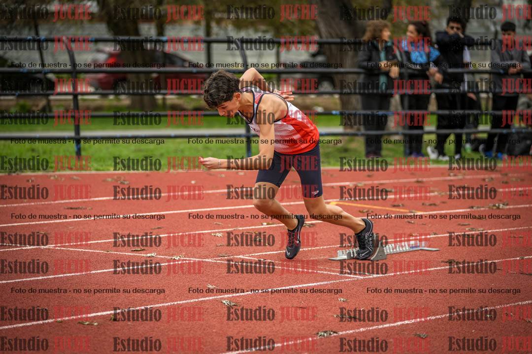 Fotos de los 200 m llanos de varones