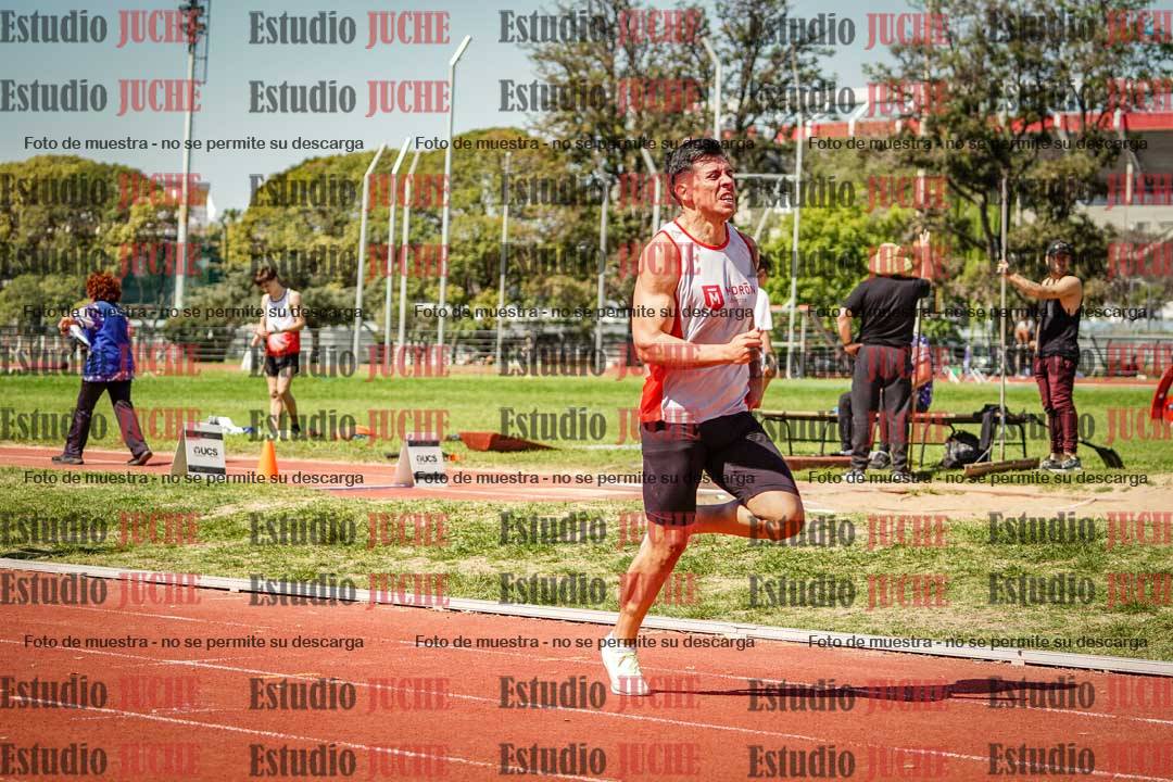 Fotos de los 400 m llanos de varones