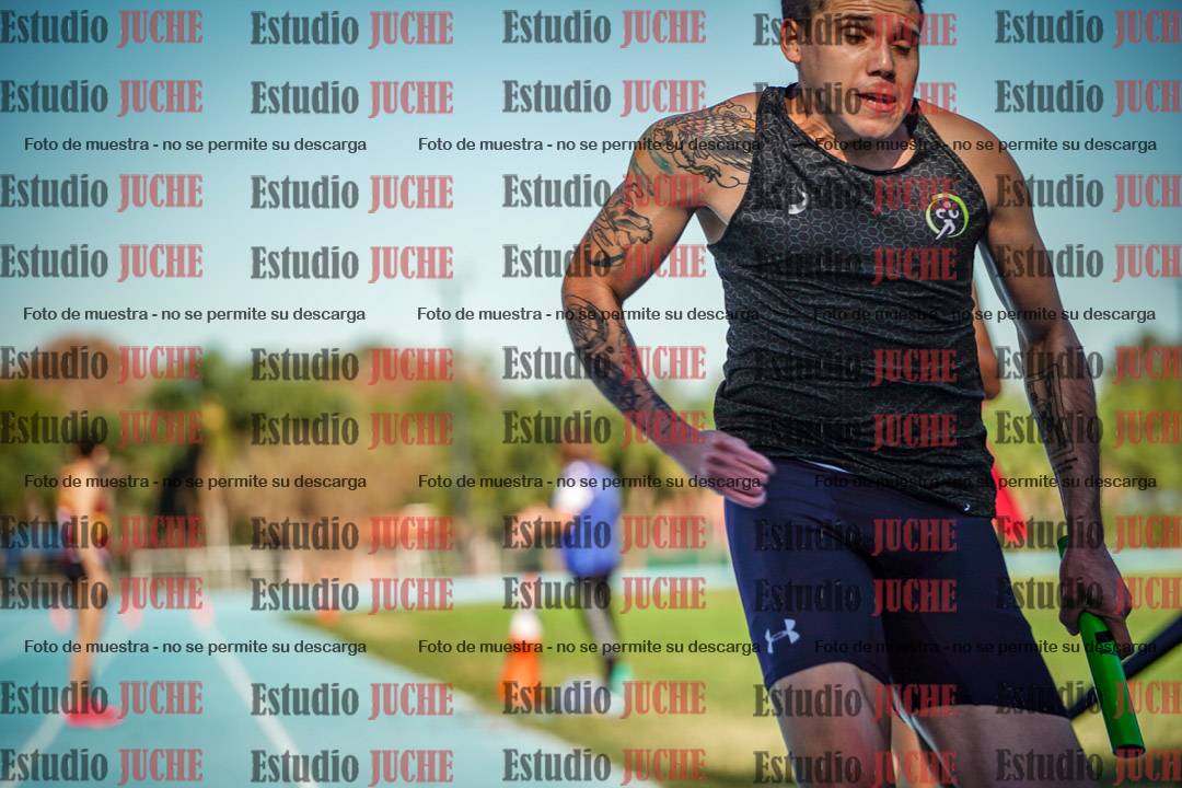Fotos de las postas 4x200 m llanos de mujeres