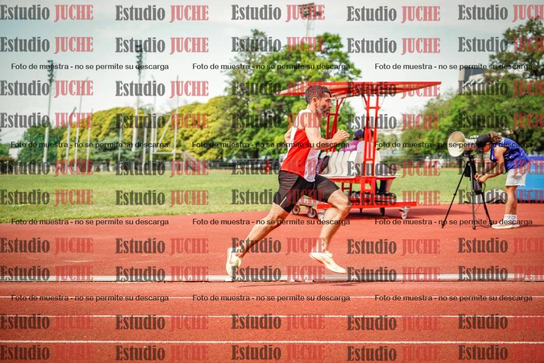 Fotos de los 400 m llanos de varones