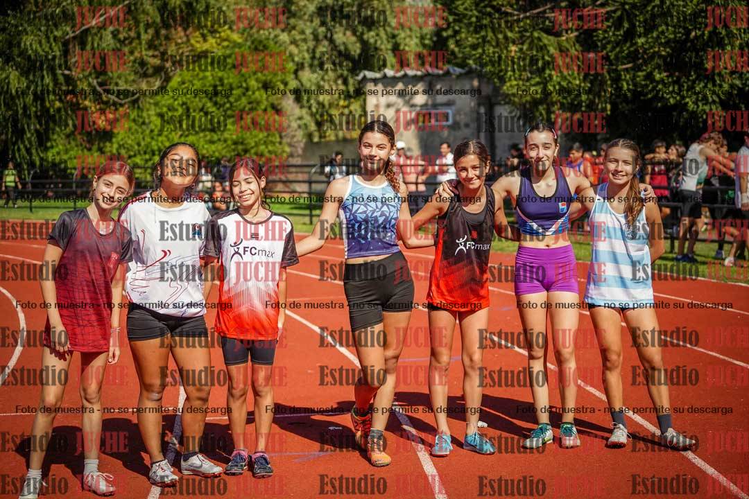 Fotos de algunos podios y extras