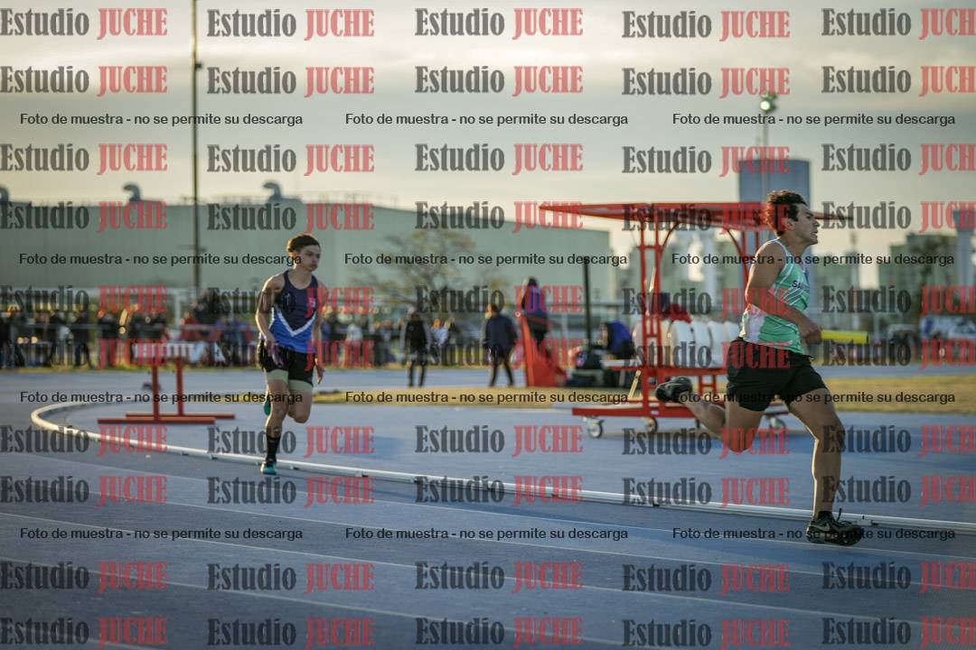 Fotos de las Postas 4x100 m de varones