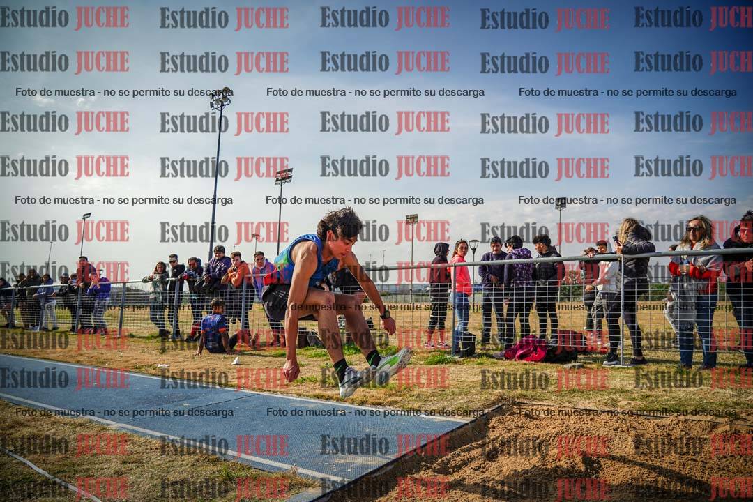 Fotos del salto triple de varones