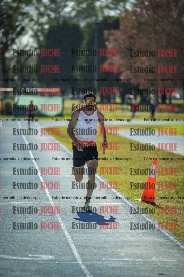 Fotos de las postas 4x200 m llanos de mujeres