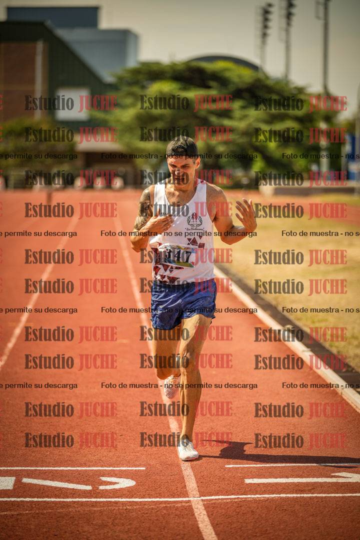 Fotos de los 3000 m con obstáculos de varones