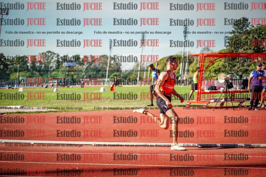 Fotos de los 400 m llanos de varones