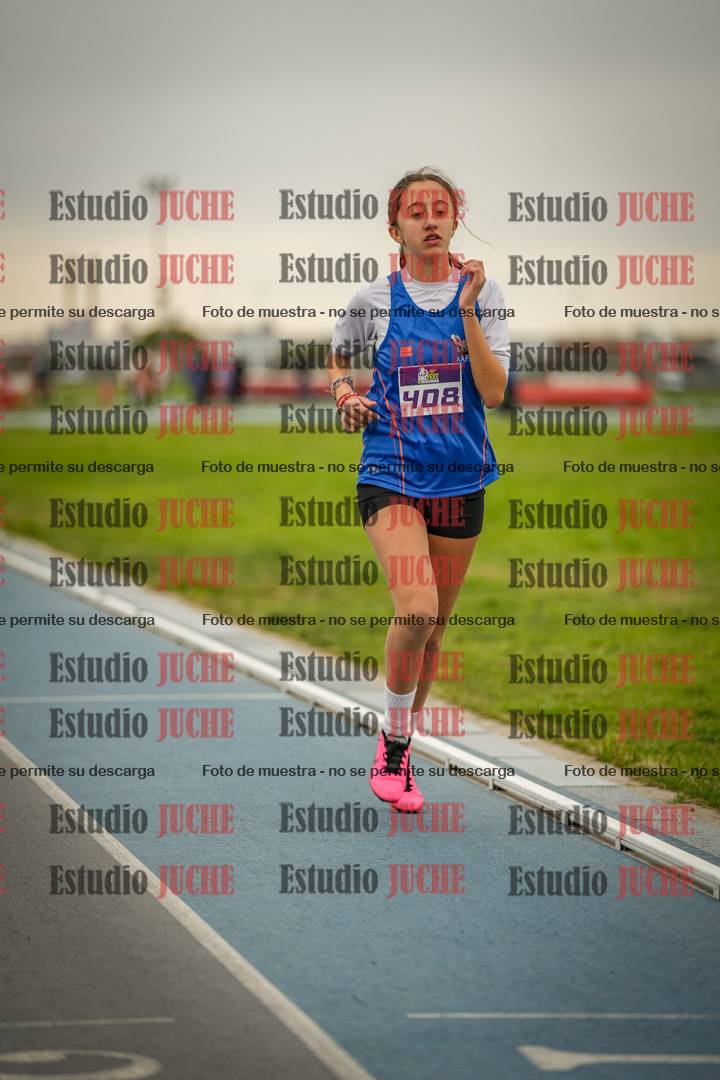 Fotos de los 2000 m llanos de mujeres U14 y U17 - varones U14