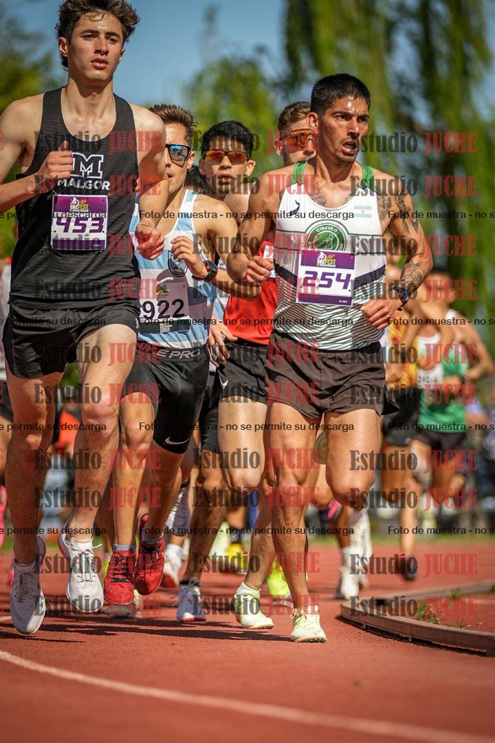 Fotos de los 5000 m llanos de varones