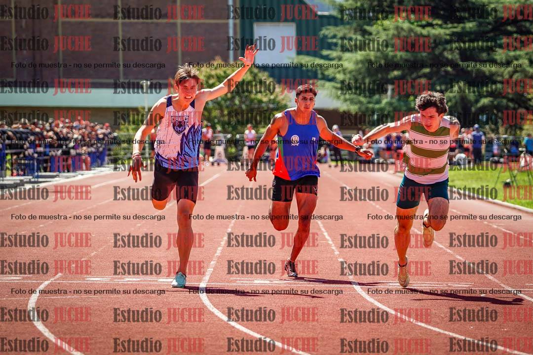 Fotos de los 100 m llanos de varones