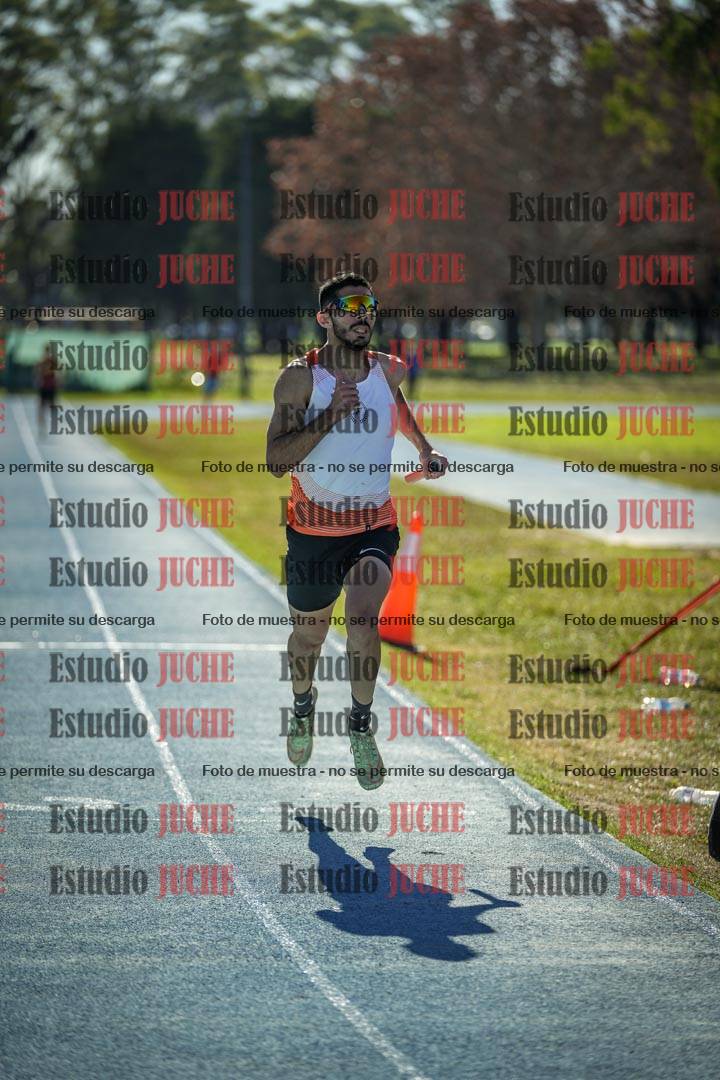 Fotos de las postas 4x200 m llanos de mujeres