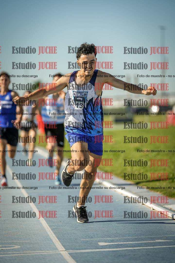 Fotos de los 1500 m llanos de varones