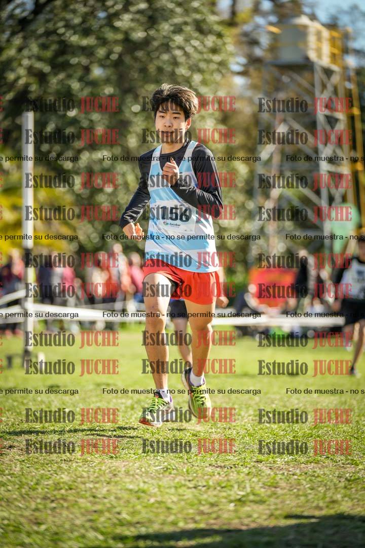 Fotos de la llegada del cross de 2000 m