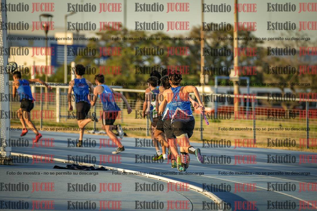Fotos de las Postas 4x100 m de varones