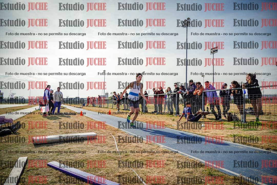 Fotos del salto triple de varones